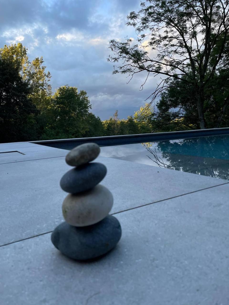 La Canopee Des Arbres, Anna Ellezelles Esterno foto